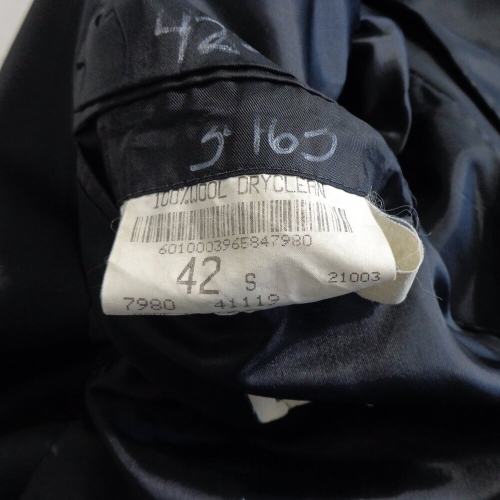 Perry Ellis Black Wool Tuxedo Jacket with Satin Peak Lapels Wedding Prom Sz 42 S - Picture 5 of 8
